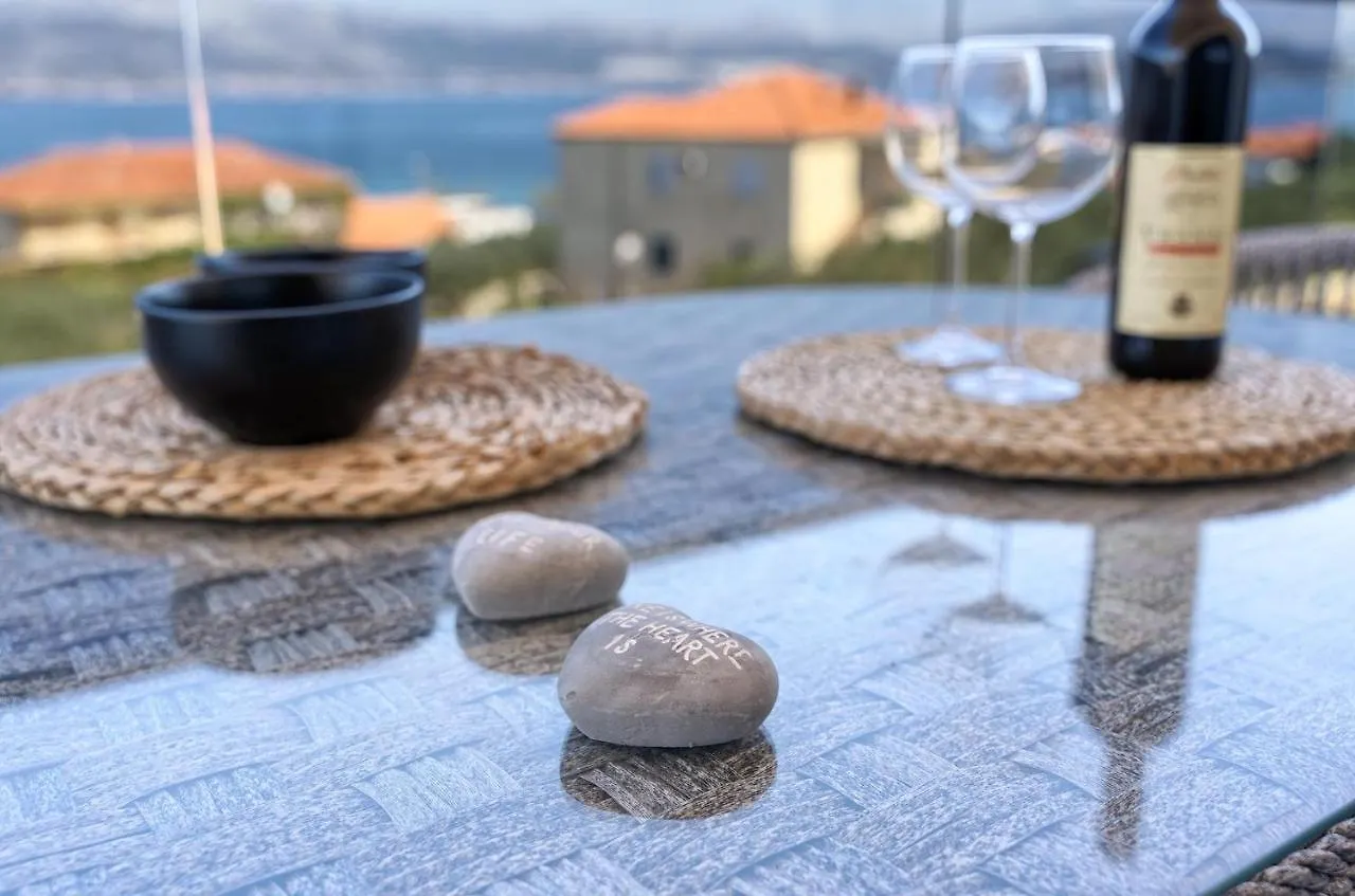 Lejlighed Doris' Place - Sea View Flat Close To Beach Slatine